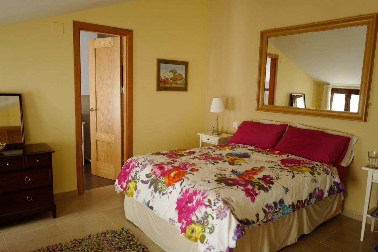 Casa Carmen Alájar Exterior foto